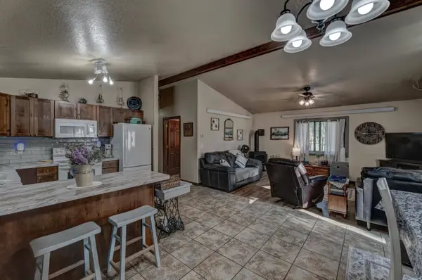25595 Moonlight Drive, Edgemont, SD 57735