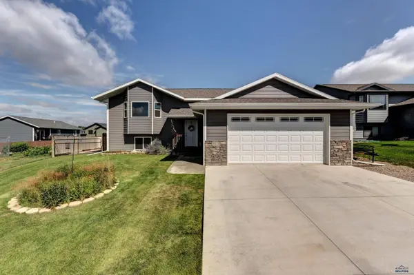 5818 Weatherby Loop