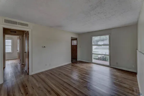 11 Saint Charles St, Rapid City, SD 57701