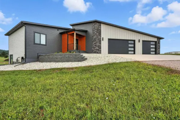 6420 Anderson Road, Summerset, SD 57718