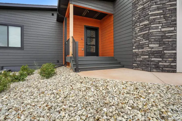 6420 Anderson Road, Summerset, SD 57718