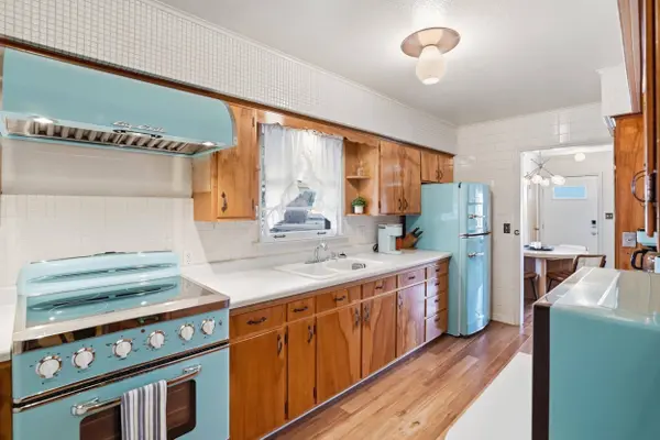 101 42nd Street, Rapid City, SD 57702