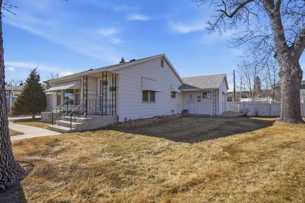 101 42nd Street, Rapid City, SD 57702