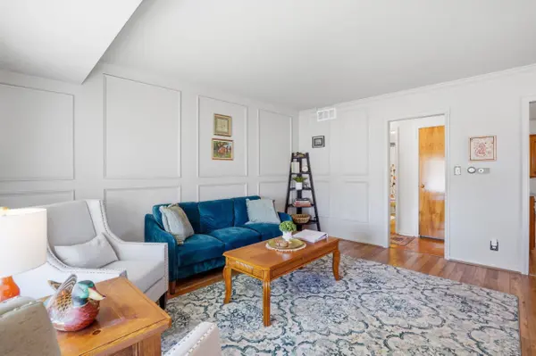 101 42nd Street, Rapid City, SD 57702