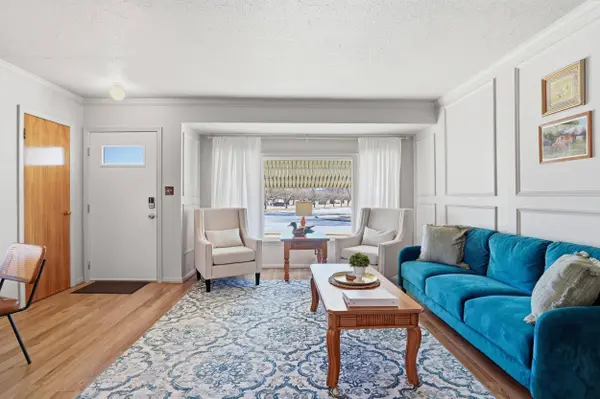 101 42nd Street, Rapid City, SD 57702