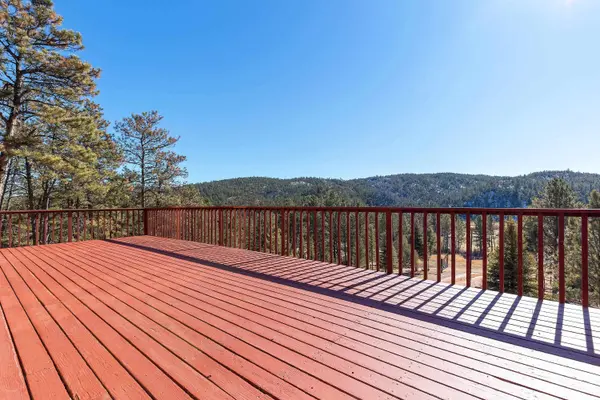 27301 Simunek Court Road, Hot Springs, SD 57747