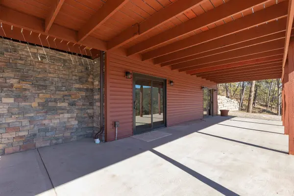 27301 Simunek Court Road, Hot Springs, SD 57747