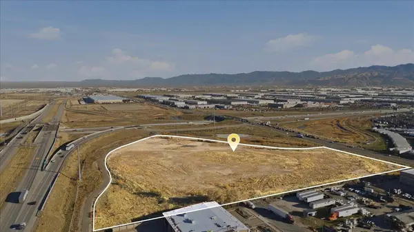 2221 S LESTER ST, West Valley City, UT 84128