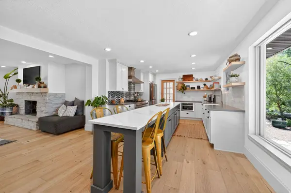 5 APPLE HILL CIR, Sandy, UT 84092