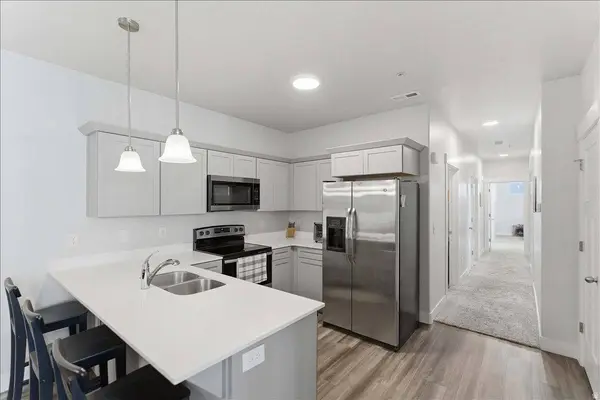 938 W CORAL CHARM WAY #L202, Saratoga Springs, UT 84045