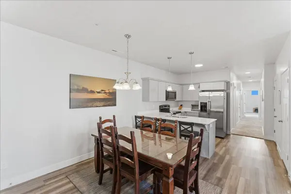 938 W CORAL CHARM WAY #L202, Saratoga Springs, UT 84045