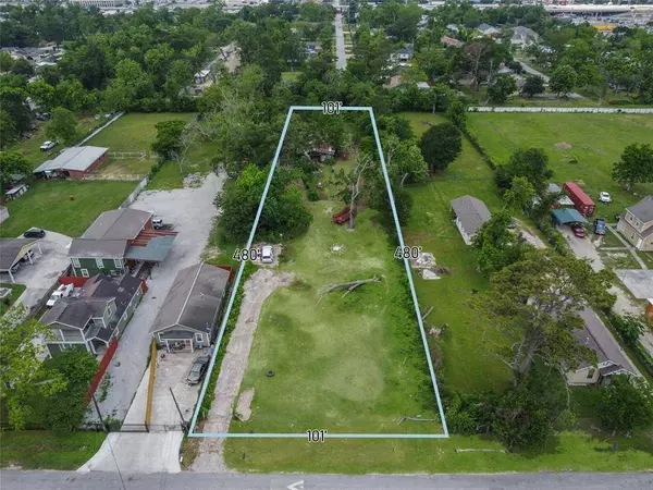 9217 Friendly RD, Houston, TX 77093