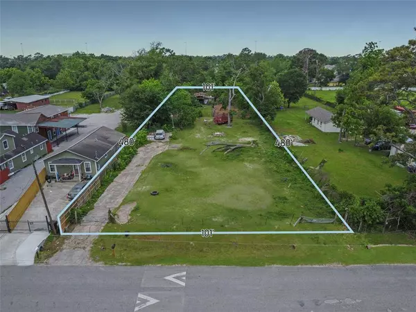 9217 Friendly RD, Houston, TX 77093