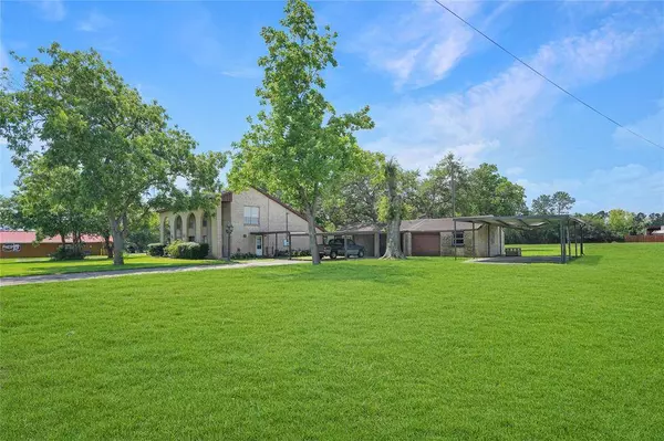 2575 W Highway 6, Alvin, TX 77511