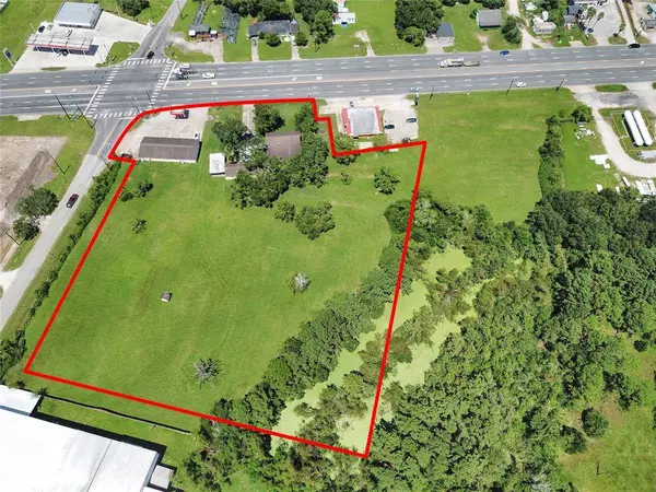 2575 W Highway 6, Alvin, TX 77511