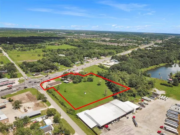 2575 W Highway 6, Alvin, TX 77511