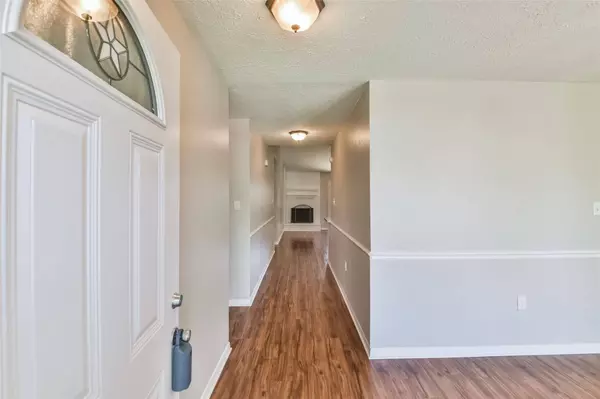 411 Topsail WAY, Crosby, TX 77532