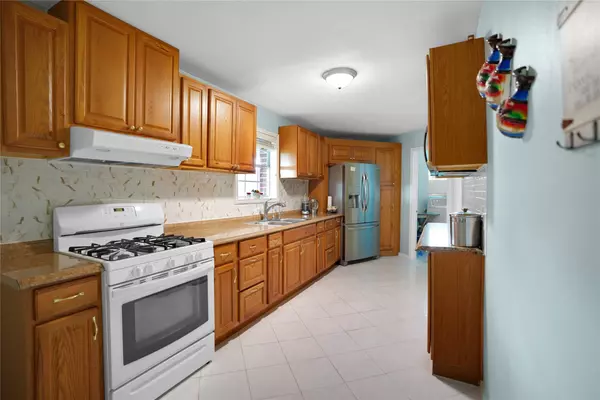 13117 Player ST, Houston, TX 77045