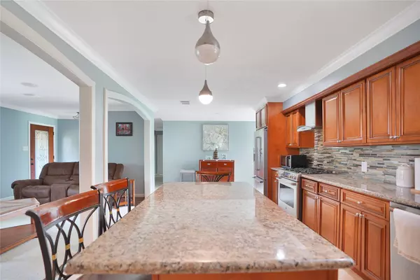 4920 Almeda Genoa RD, Houston, TX 77048