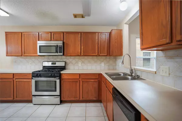 7235 Wisteria Chase PL, Humble, TX 77346