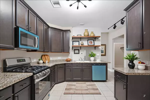 12422 Garden Gale LN, Houston, TX 77044