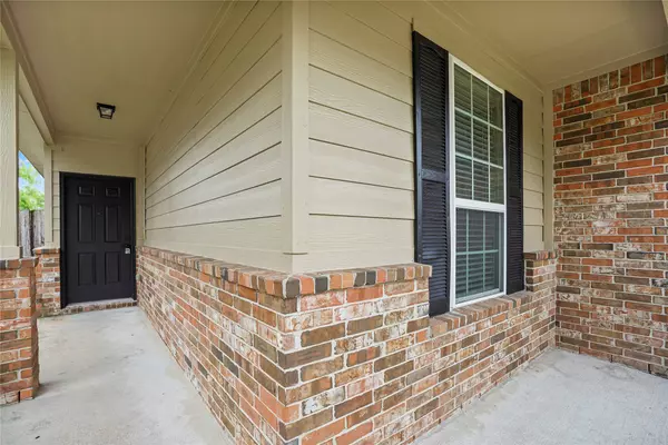 12422 Garden Gale LN, Houston, TX 77044