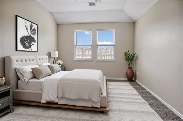 12422 Garden Gale LN, Houston, TX 77044