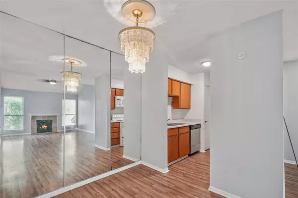 10211 Sugar Branch DR #324, Houston, TX 77036