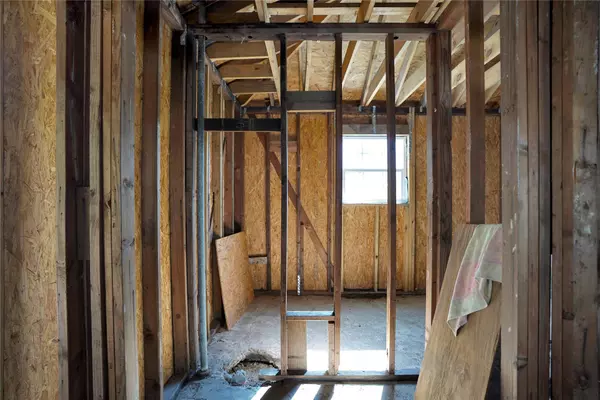 908 Palmetto DR, Pasadena, TX 77506