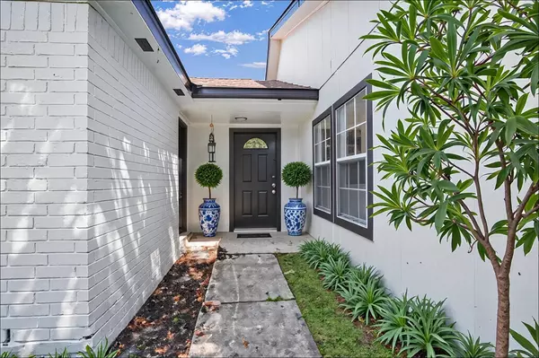 14110 Towne Way DR, Sugar Land, TX 77498