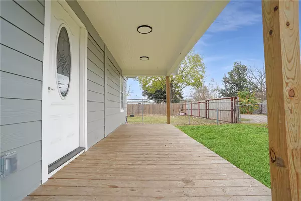 8505 Denby ST, Houston, TX 77012