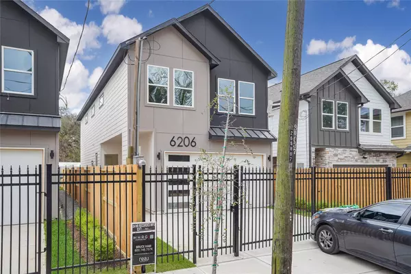 6206 Cebra ST, Houston, TX 77091