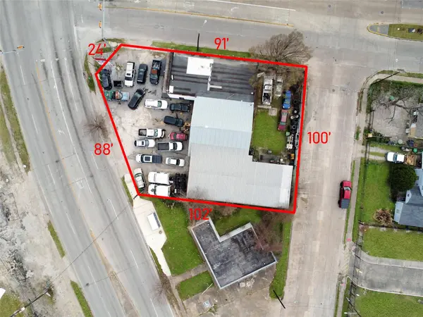 3801 Lockwood DR, Houston, TX 77026