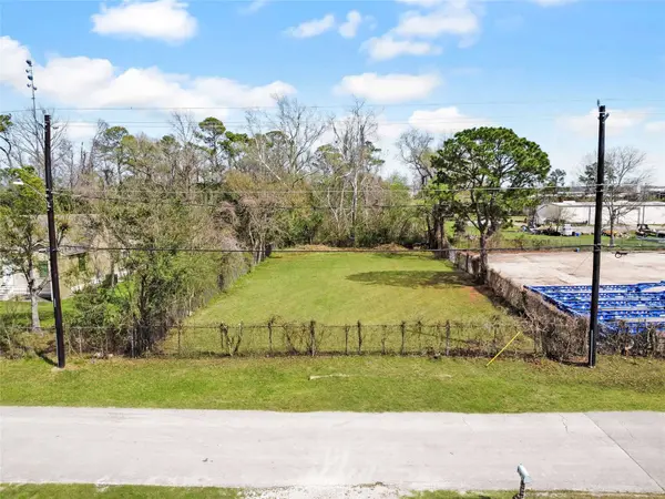 0 Elbert ST, Houston, TX 77028