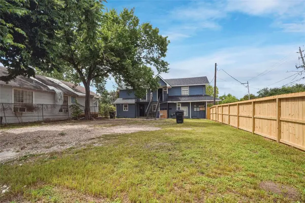 6700 Avenue S Unit D, Houston, TX 77011