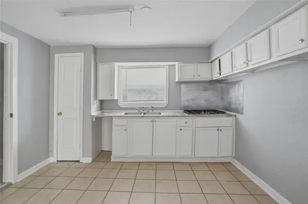 6700 Avenue S Unit D, Houston, TX 77011