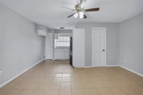 6700 Avenue S #A, Houston, TX 77011