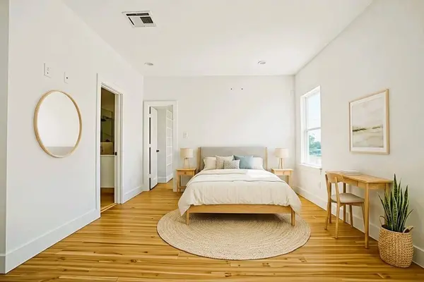 4704 Thornton Views RD, Houston, TX 77018