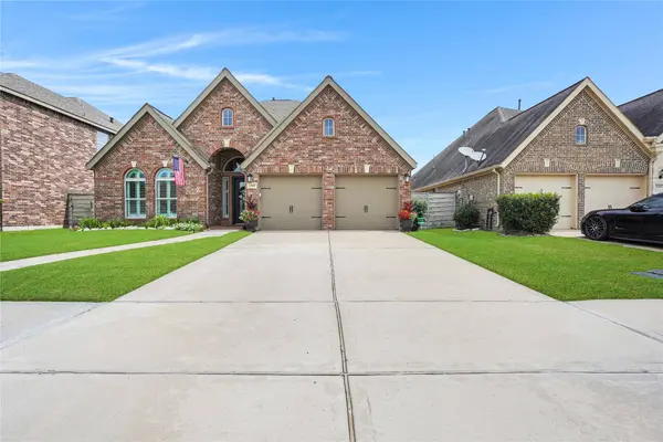 2345 Redwood Ridge TRL, Manvel, TX 77578