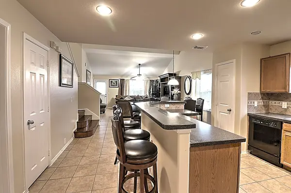 2227 Red Valley DR, Houston, TX 77049
