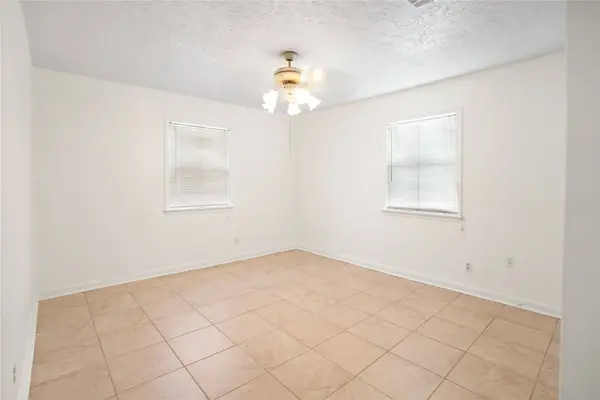 12432 Yancy DR, Houston, TX 77015