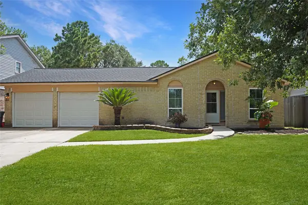 17119 Mellow Ridge DR, Spring, TX 77379