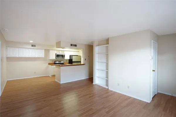 12955 Woodforest BLVD #32, Houston, TX 77015