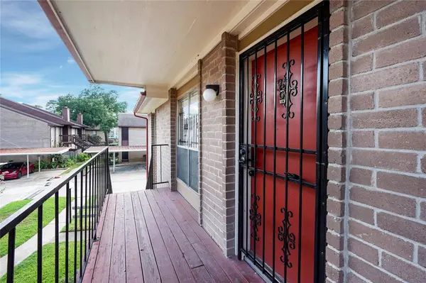 12955 Woodforest BLVD #32, Houston, TX 77015
