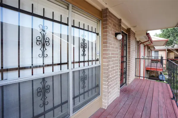12955 Woodforest BLVD #32, Houston, TX 77015