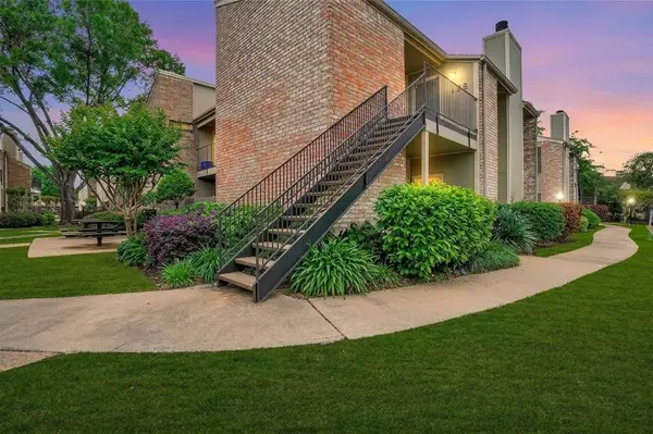 8100 Cambridge ST #158, Houston, TX 77054