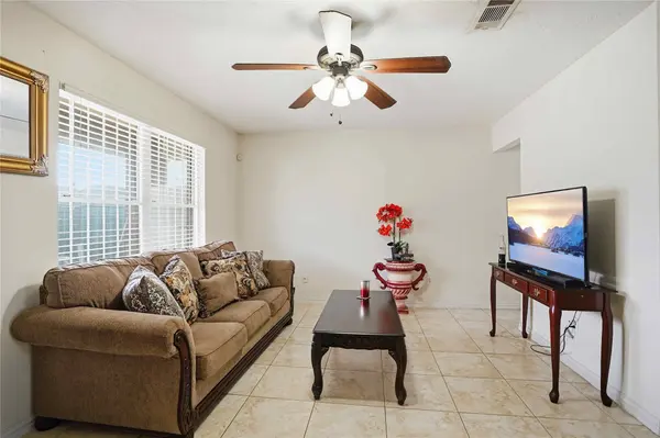 15258 Ferness LN, Channelview, TX 77530