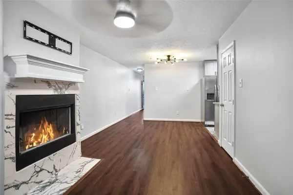 7618 N Main ST, Houston, TX 77022