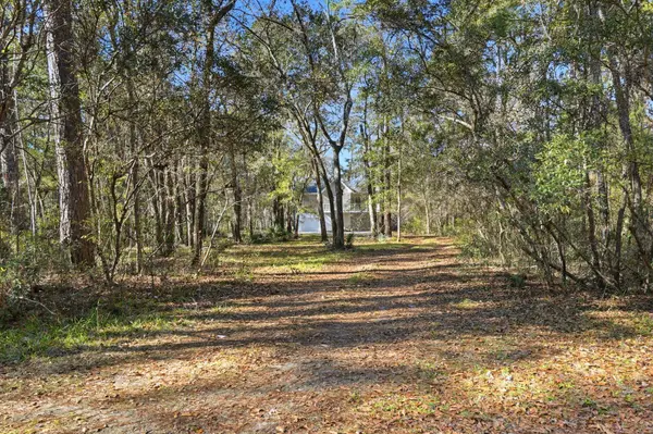 9450 Savannah Hwy, Adams Run, SC 29426
