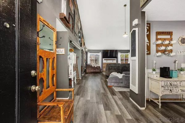 1461 Paseo Alegre, San Marcos, CA 92069